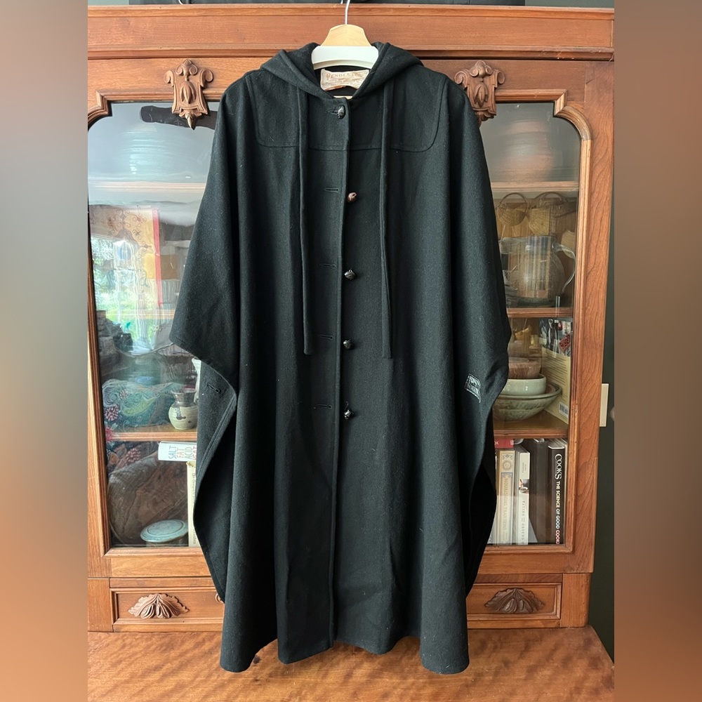 Vintage Pendleton cape